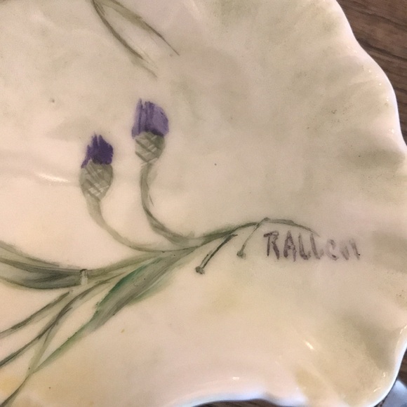 Vintage hand painted floral bowls keepsake what not dishes two signed R Allen - Picture 7 of 14